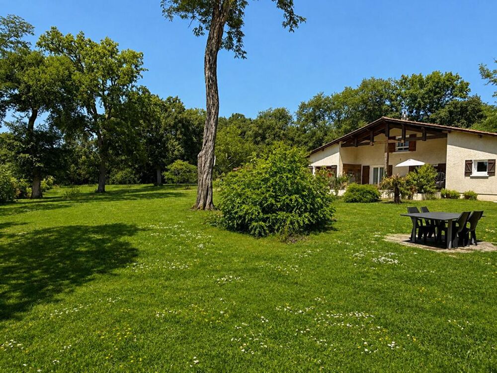 Vente Maison Maison Vielle-soubiran 8 pièce(s) 211 m2 Vielle soubiran