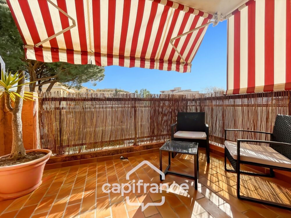 Vente Appartement SAINT RAPHAEL opportunité à saisir :appartement meublé de  45 m2  fonctionnel 2ème étage sans ascenseur, place de parking attitr Saint raphael