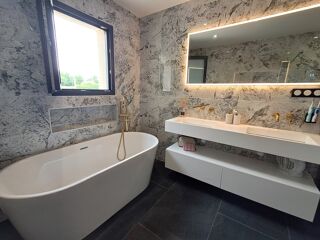  Villa  vendre 5 pices 131 m