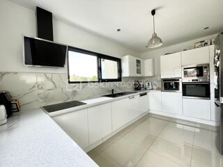  Villa � vendre 6 pi�ces 186 m�