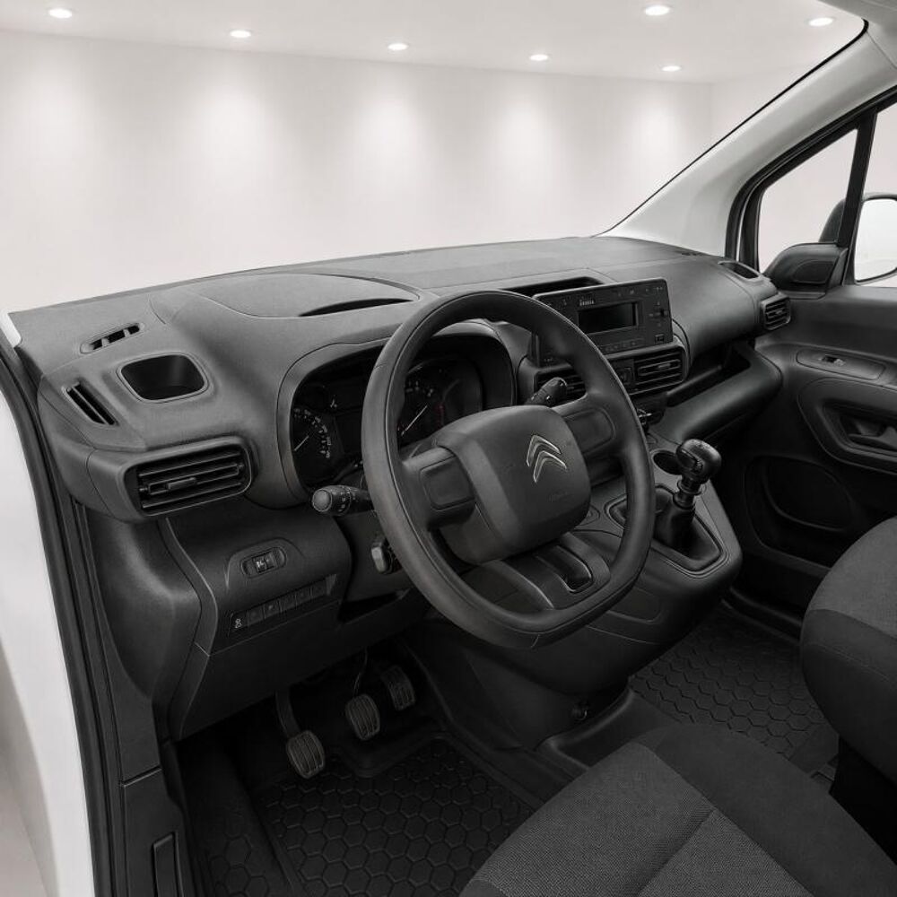 Berlingo 1&deg; Main / 1.5l B HDI 100cv Version Club CLIM/T&eacute;l/R&eacute;gul/Limit 2022 occasion 60430 Abbecourt