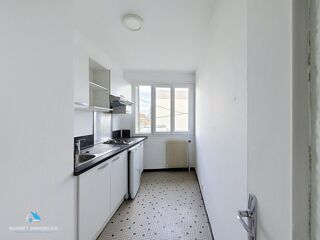  Appartement à louer 3 pièces 60 m²