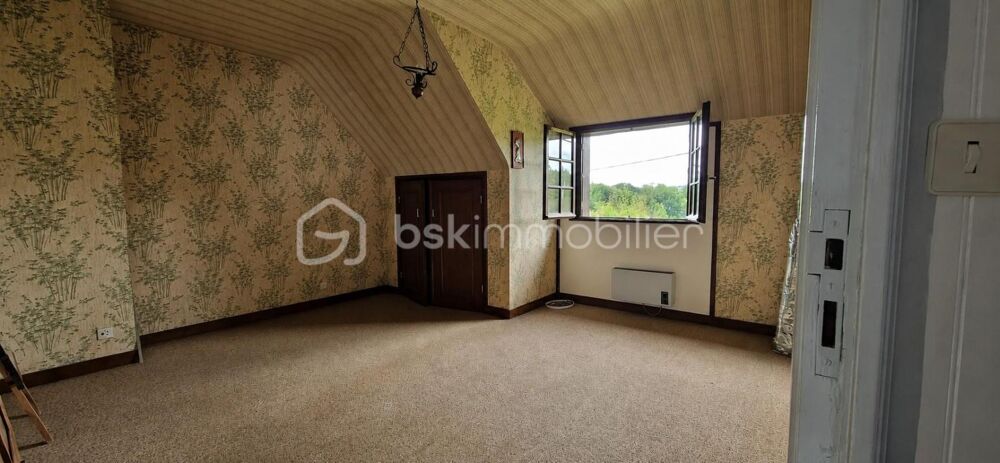Maison 5 pièces au calme sur un terrain de 1218 m² dont 600 m² constructibles