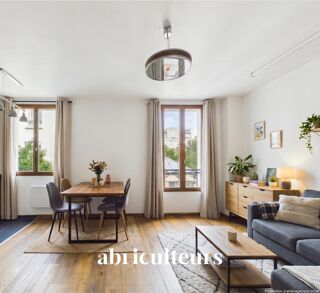 Vente Appartement Appartement 2 pièces traversant en vente à Saint-Denis 93210 Saint denis