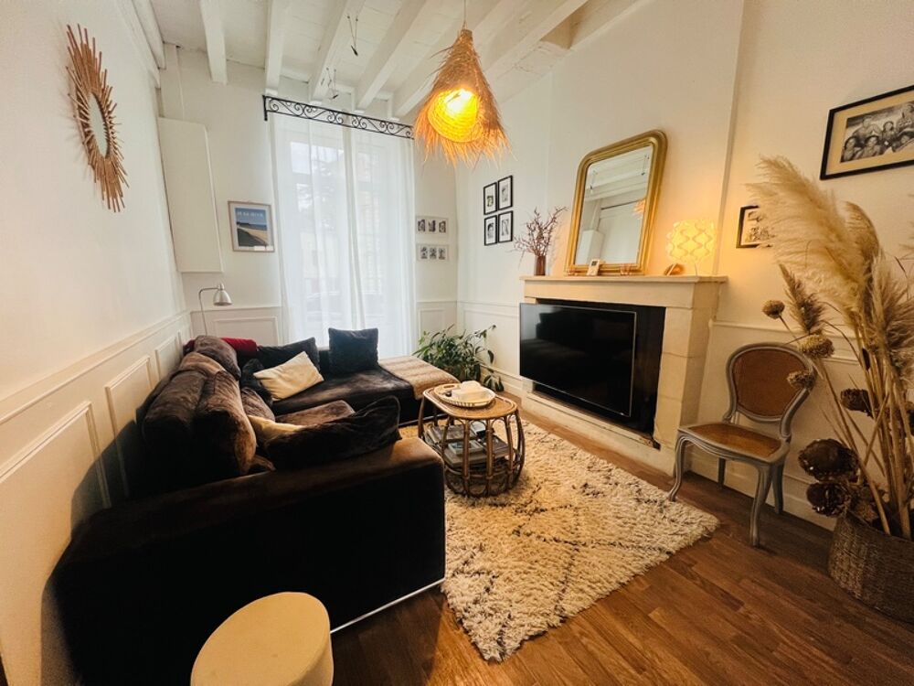 Propriété d'exception 570m² + activité gites entre Poitiers et Tours