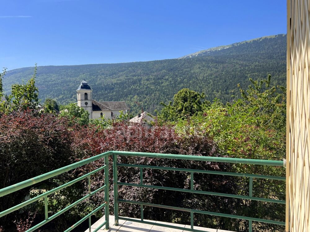 Maison T4 82m² avec Grange 300m² à rénover