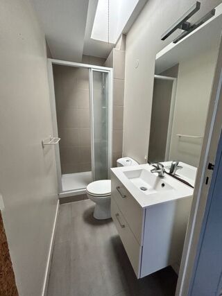  Appartement à louer 3 pièces 44 m²