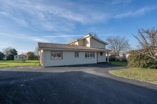  Maison � vendre 6 pi�ces 196 m�