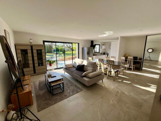  Villa  vendre 4 pices 102 m