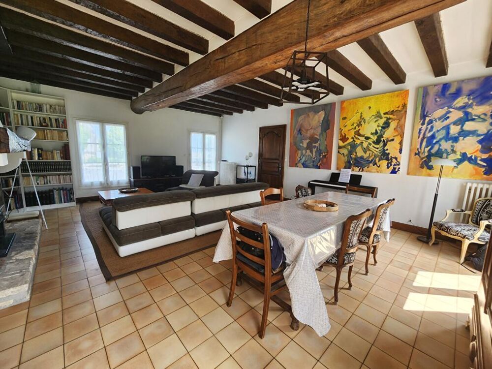 Vente Maison Maison Bridore 9 pièce(s) 225 m2 Bridore