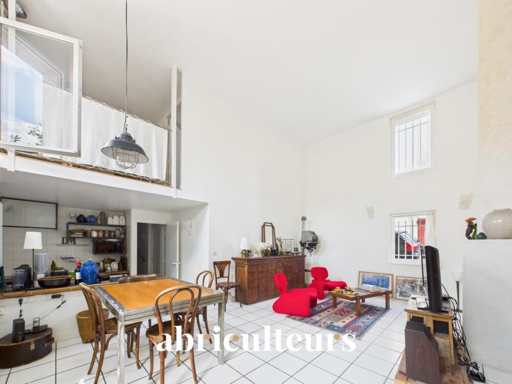 Vente Maison Duplex de caractère de 93 m² avec extérieur et beaux volumes Les lilas