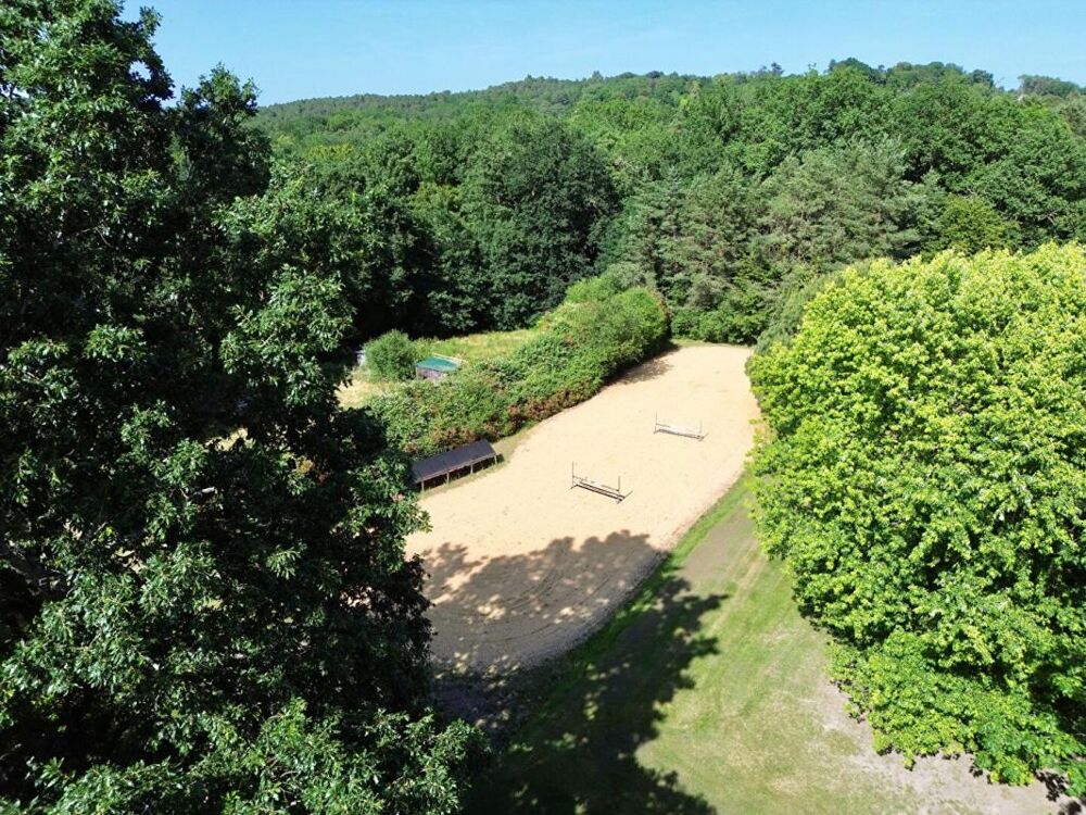 Propriété d'Exception au coeur du Périgord : Un héritage du XIVe siècle sublimé par la modernité, 270 m² habitables, 7ha de terr