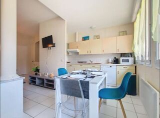  Appartement à louer 3 pièces 70 m²