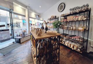  Immeuble à vendre 3 pièces 77 m²