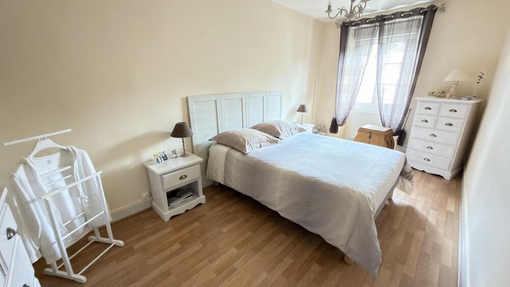 Vente Appartement Appartement T3 88 m² - Aucun travaux - Extérieur privatif - Dépendance 30 m² - Quartier Bizy Vernon