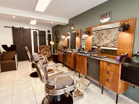 Fonds de commerce id&eacute;alement situ&eacute; en plein centre-ville de Meximieux (01) 209000 01150 Blyes