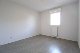  Appartement à louer 3 pièces 56 m²