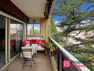 Vente Appartement Appartement traversant avec terrasses, garage et cave Cagnes sur mer