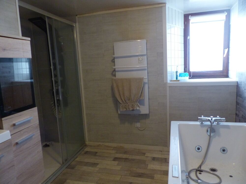 Vente Maison Maison à vendre 4 pièces AIRVAULT (79) TERRAIN 374 m² Airvault