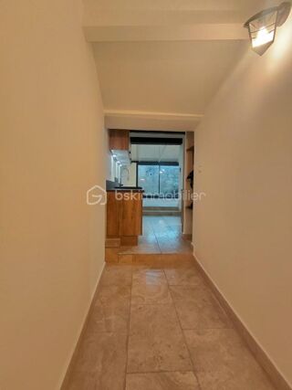  Maison à louer 5 pièces 89 m²