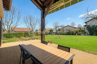  Maison � vendre 7 pi�ces 180 m�