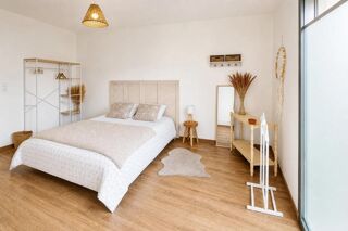  Propri�t�/ch�teau � vendre 8 pi�ces 190 m�
