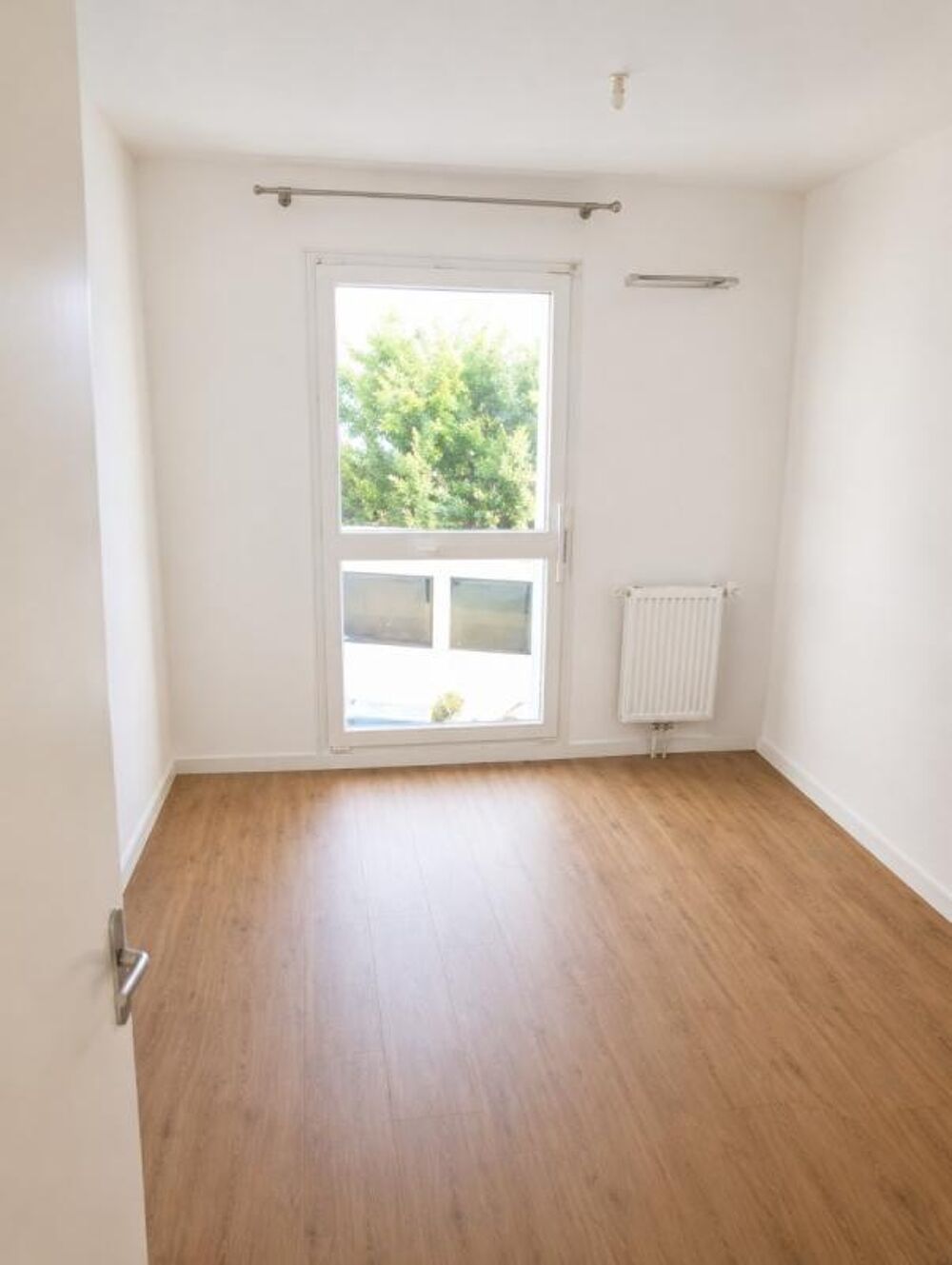 Location Appartement T3 avec terrasse et garage à La Madeleine La madeleine