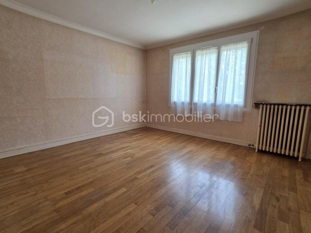 Maison avec sous sol total