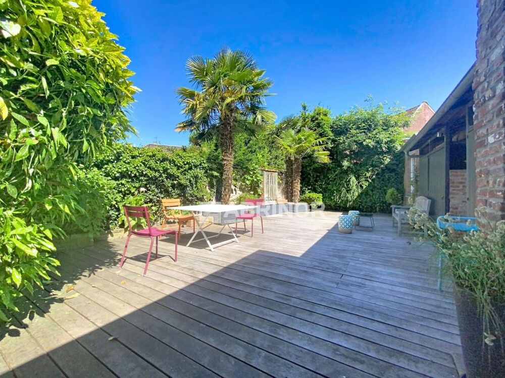MASION DE VILLE 260M² AVEC GARAGE ET GRANDE TERRASSE