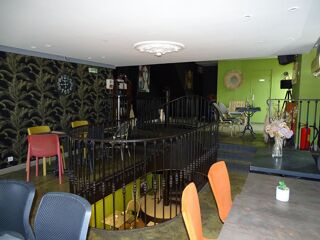  Immeuble à vendre 4 pièces 181 m²