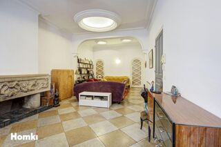  Immeuble à vendre 8 pièces 285 m²