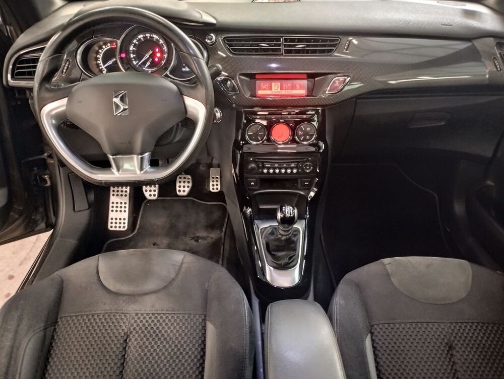 DS3 D3 CAB 1.6 THP 155 2P 2013 occasion 06640 Saint-Jeannet