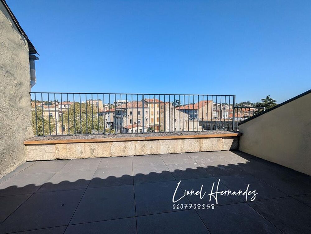 Alès, centre historique : Appartement Duplex d'exception - 125 m² - Dernier étage - Terrasse tropézienne avec vue panoramique