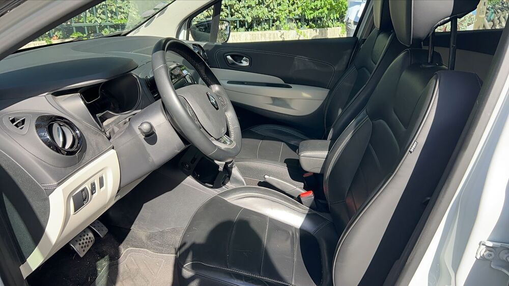 Captur I 1.2 TCe 120 EDC Initiale Paris 2017 occasion 94300 Vincennes