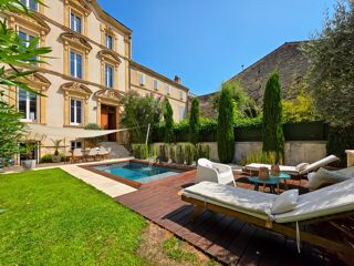  Maison � vendre 9 pi�ces 235 m�