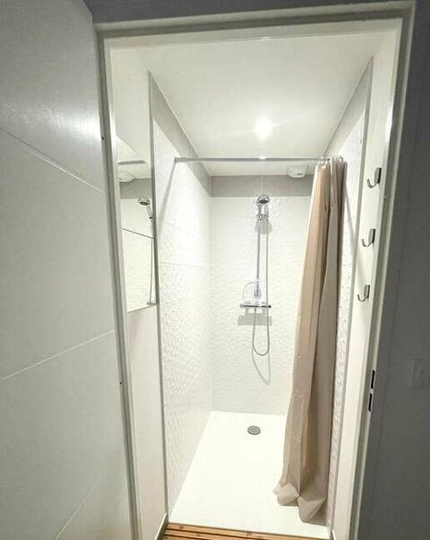  Appartement � louer 1 pi�ce 93 m�