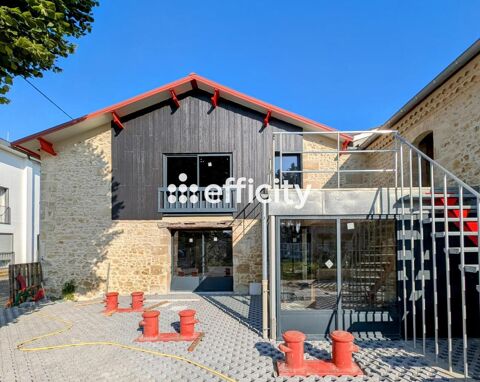   Maison Maison - 7 pi�ce(s) - 250 m�