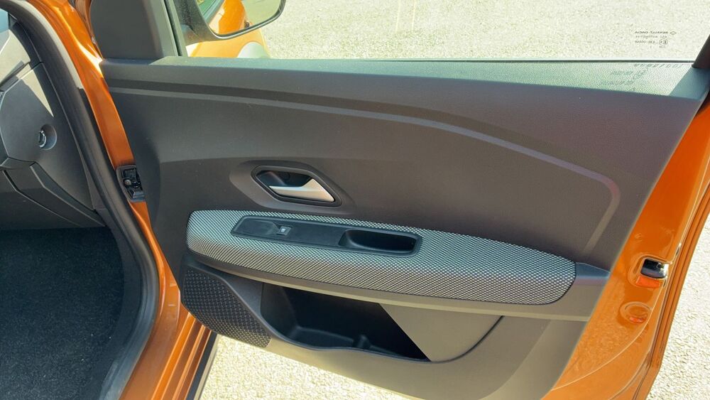 Sandero 0.90 TCe 91 Stepway Expression - 5 places Entretien construc 2024 occasion 91710 Vert Le Petit