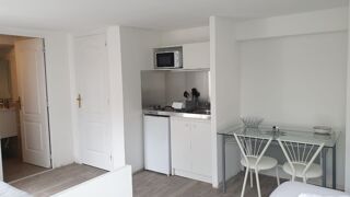  Immeuble à vendre 9 pièces 200 m²