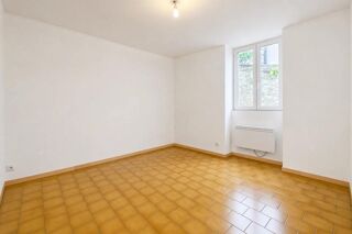  Propriété/château à vendre 3 pièces 62 m²