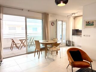  Appartement  vendre 2 pices 55 m