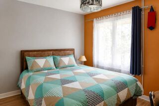 Maison à vendre 6 pièces 195 m²