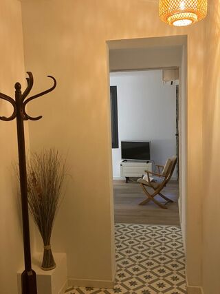  Appartement à louer 2 pièces 50 m²
