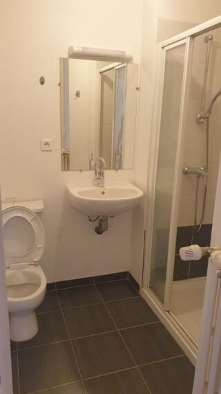  Appartement à louer 2 pièces 47 m²