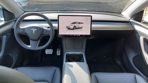 Model Y 300 cv Premium - Premi&egrave;re main Garantie constructeur 2023 occasion 72000 Le Mans