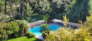  Maison  vendre 8 pices 257 m