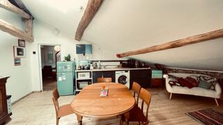  Appartement à louer 3 pièces 128 m²