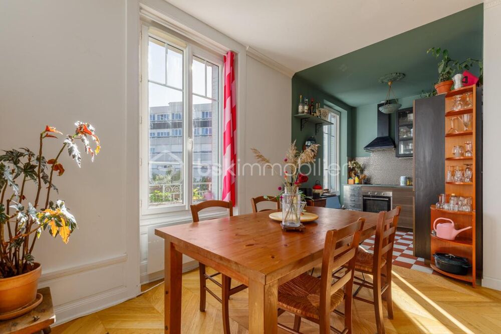 Vente Appartement Appartement 2 pièces possible, entièrement rénové de 51 m² en étage élevé situé à Lyon 7ème Lyon 7