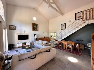  Maison  vendre 5 pices 146 m