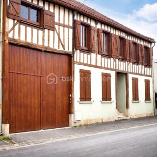  Immeuble à vendre 10 pièces 245 m²
